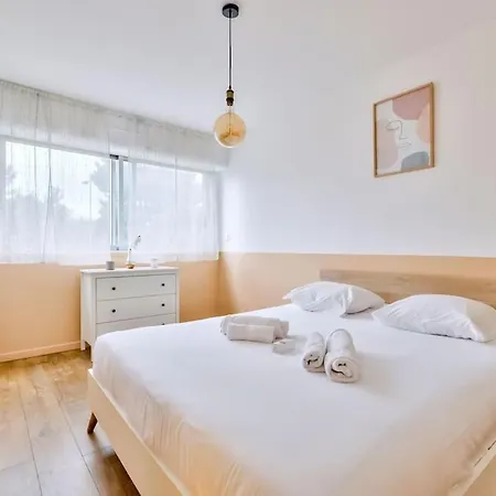 아파트 Lovely 2br Flat With Terrace And Parking Near The 칸느